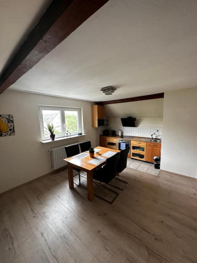 Schoene Ruhige Wohnung In Anliegerstrasse Essen Zewnętrze zdjęcie